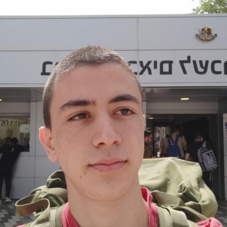 Eran Aviv in front of the military recruitment centre